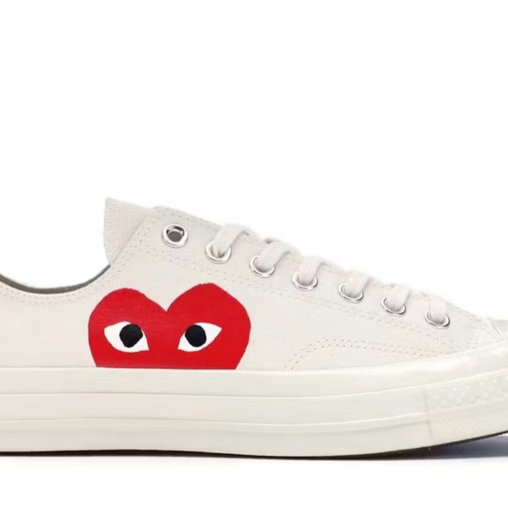 Comme des Garcons PLAY White